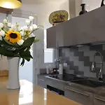 Сasa de vacaciones Maison Heloise Palermo